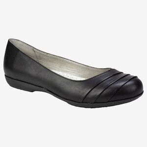 Cliffs by White Mountain Women's Shoes, Black/Burnished/Smooth, Size 9W (Wide)